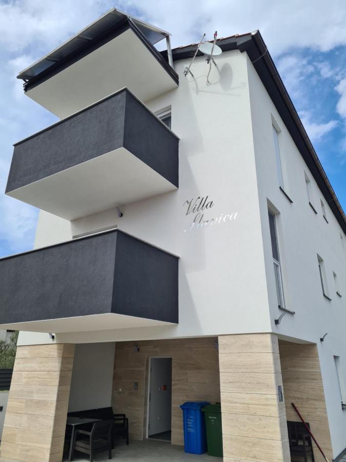Vila Slavica 维尔 外观 照片